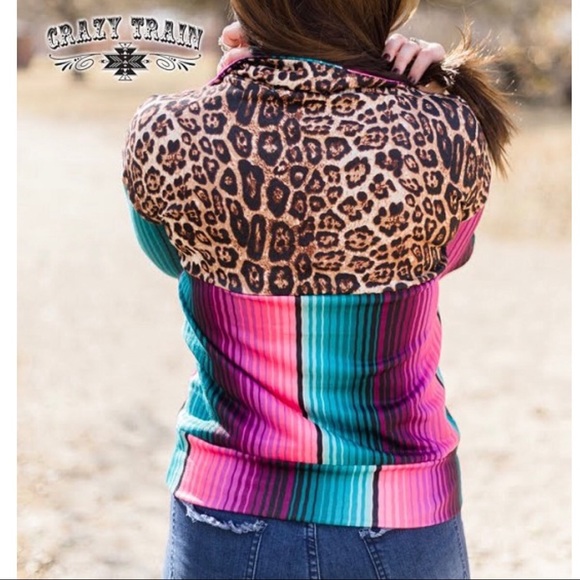🚂Crazy Train🐾 Leopard 🐾Serape Pullover - Picture 2 of 6